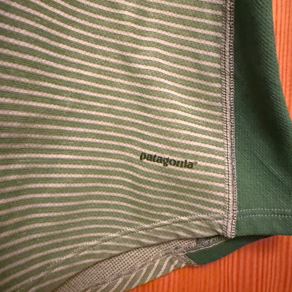 PATAGONIA Henley Shirt Long Sleeve Green Stripe Women's S - Picture 3 of 5